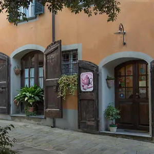Antica Casa Dei Rassicurati Italia