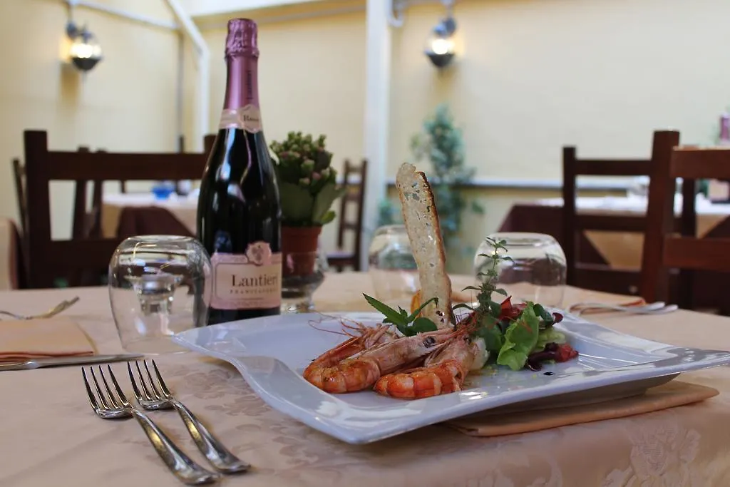 Valle D'Agro Savoca 3*,  Italien